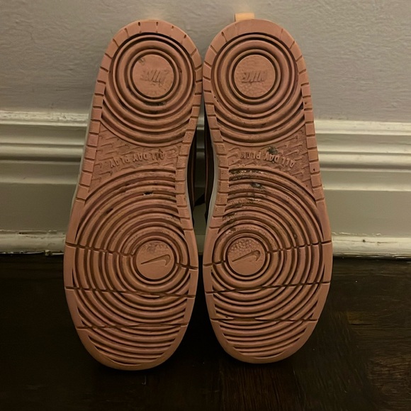 Nike Court Borough Low 2 GS Shoes Youth Sz 5.5 Violet White BQ5448 - Picture 2 of 4